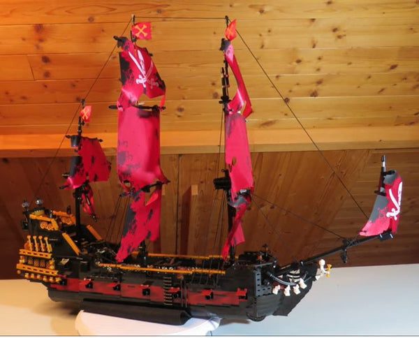 Mould King POTC Queen Anne's Revenge Ship Set 3139 Pieces